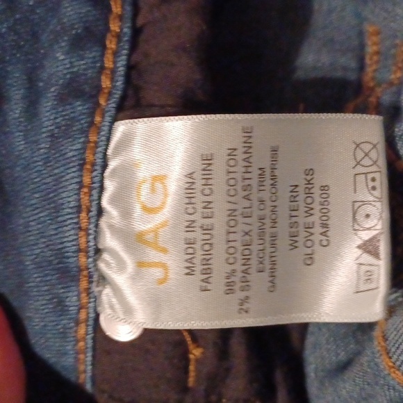 JAG jeans midrise boot leg sz. 14R Dark wash.
10” rise. 29” inseam 16”waist - Picture 10 of 11